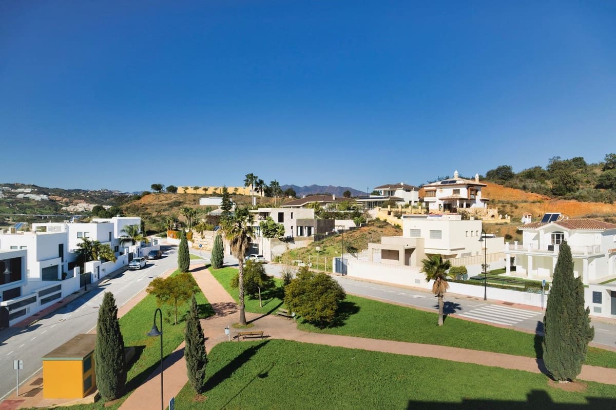 3 Zimmer Doppelhaus zu verkaufen in La Cala de Mijas mit Pool Garage - 1.048.000 € (Ref: 9714095)