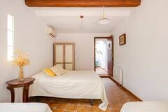 6 bedroom Finca/Country House for holiday rental in L'Ametlla de Mar with pool garage - € 3,500 (Ref: 9598167)