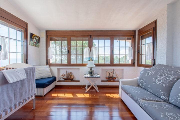 6 chambre Finca/Maison de Campagne à vendre à L'Ametlla de Mar avec piscine garage - 650 000 € (Ref: 9598167)