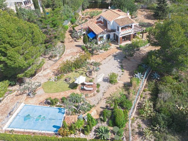 6 chambre Finca/Maison de Campagne à vendre à L'Ametlla de Mar avec piscine garage - 650 000 € (Ref: 9598167)