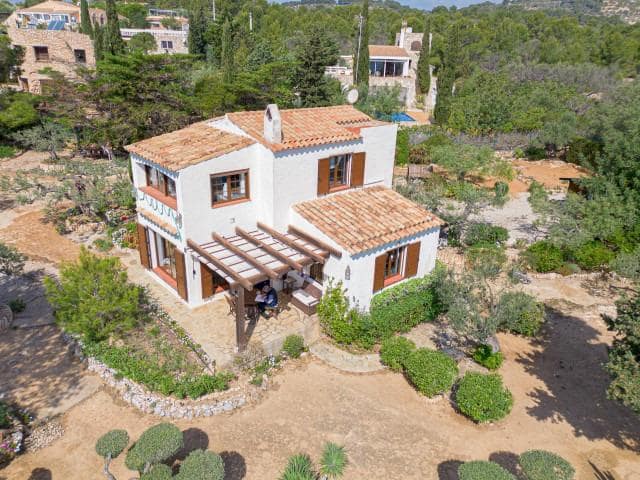 6 chambre Finca/Maison de Campagne à vendre à L'Ametlla de Mar avec piscine garage - 650 000 € (Ref: 9598167)