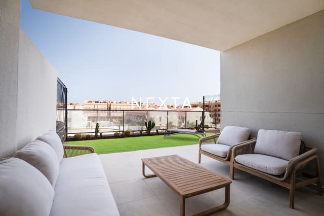 2 sovrum Lägenhet att hyra i El Medano, Granadilla de Abona med pool garage - 2 250 € (Ref: 10017220)