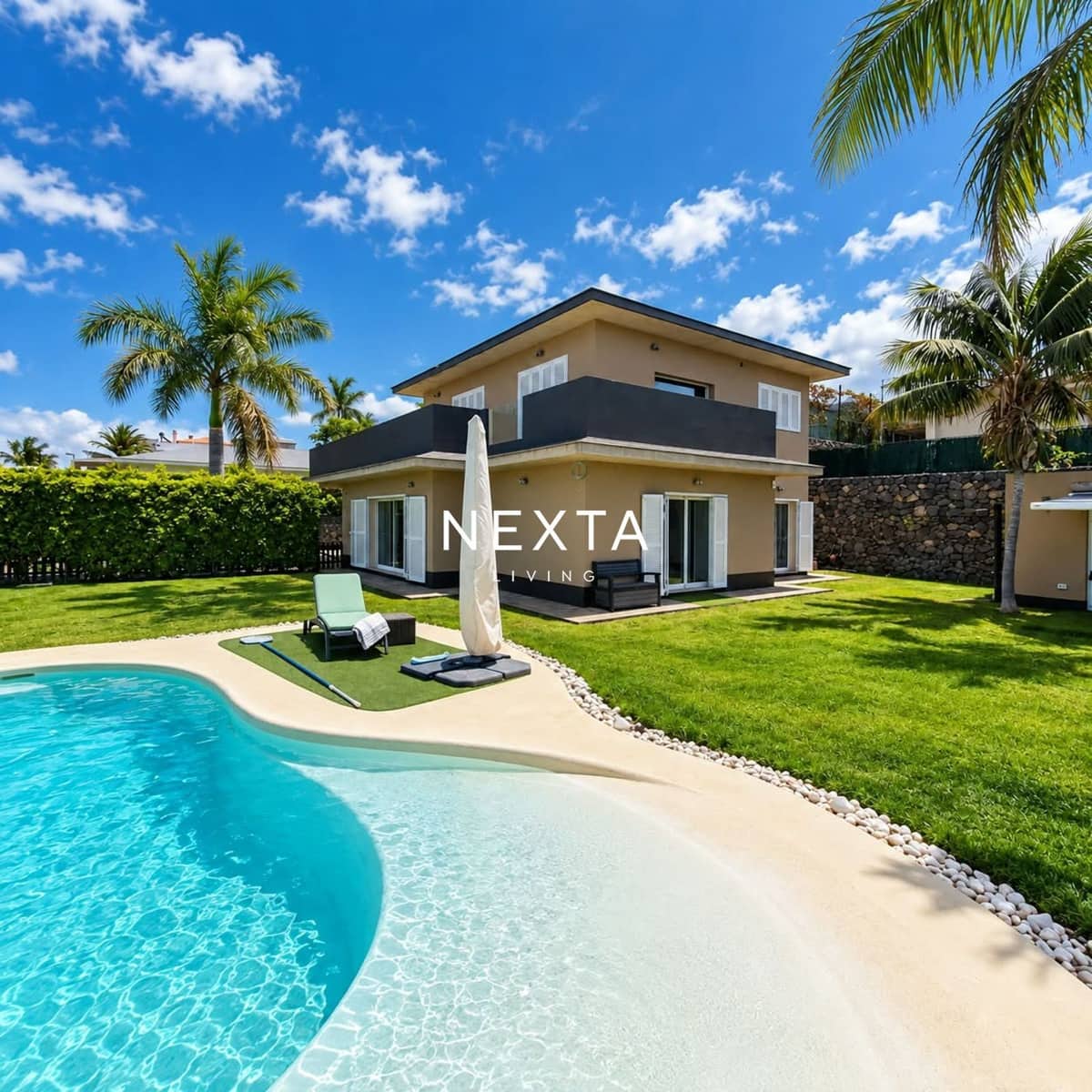 3 bedroom Villa for sale in La Orotava with pool garage - € 1,360,000 (Ref: 10026546)