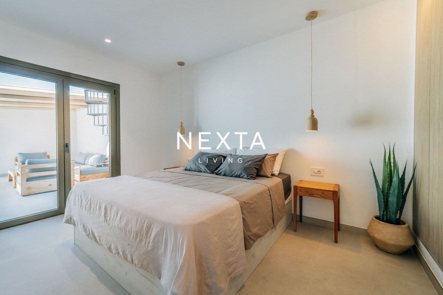 3 chambre Villa/Maison à vendre à El Medano avec piscine garage - 1 100 000 € (Ref: 10034435)