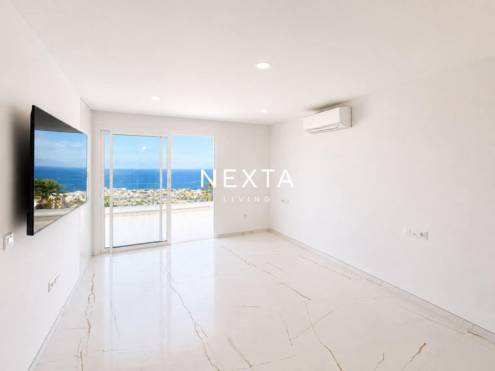 3 sypialnia Mieszkanie na sprzedaż w Costa Adeje z basenem garażem - 1 600 000 € (Ref: 10045913)