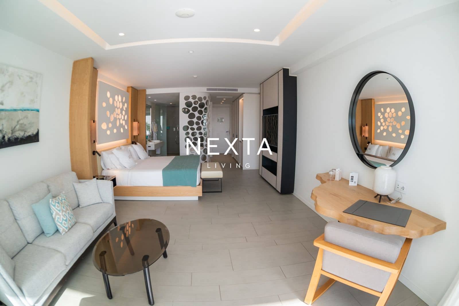Flat for sale in La Caleta Adeje with pool - € 395,000 (Ref: 10048396)