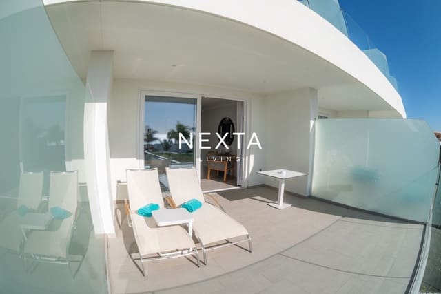 Flat for sale in La Caleta Adeje, Adeje with pool - € 395,000 (Ref: 10048396)