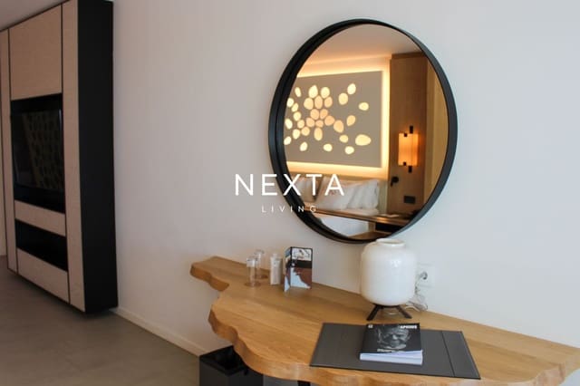 Flat te koop in La Caleta Adeje, Adeje met zwembad - € 350.000 (Ref: 10048476)