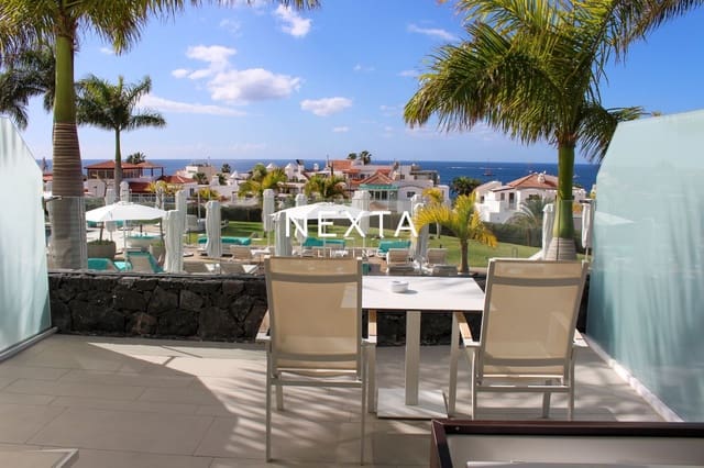 Flat te koop in La Caleta Adeje, Adeje met zwembad - € 350.000 (Ref: 10048476)