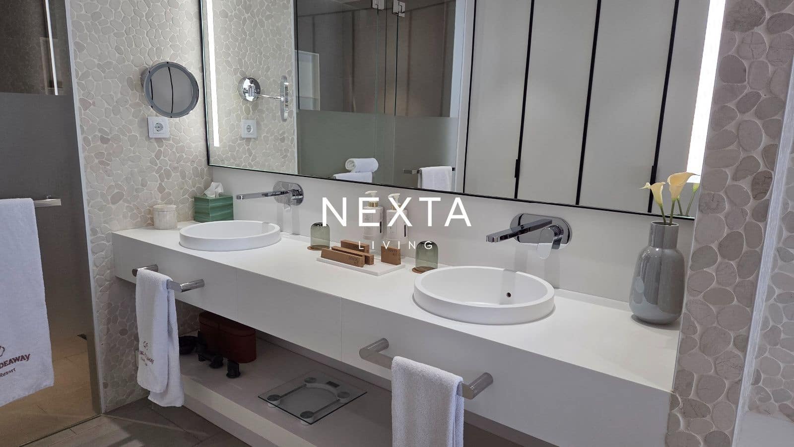 Piso de 1 habitación en La Caleta Adeje en venta con piscina - 950.000 € (Ref: 10048665)