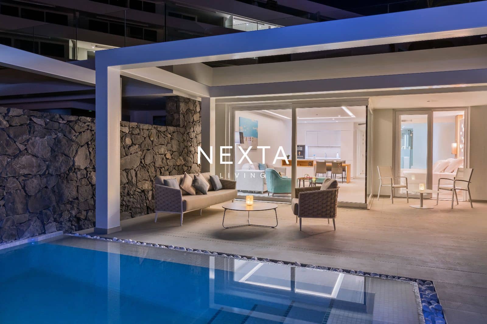 Piso de 1 habitación en La Caleta Adeje en venta con piscina - 950.000 € (Ref: 10048665)