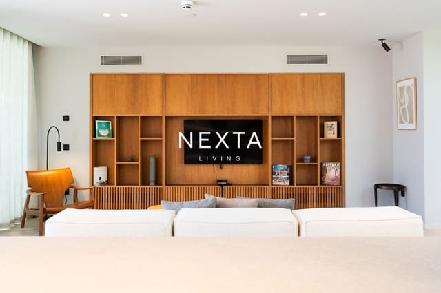 3 soverom Villa til salgs i La Caleta Adeje, Adeje med svømmebasseng garasje - € 1 875 000 (Ref: 10048971)
