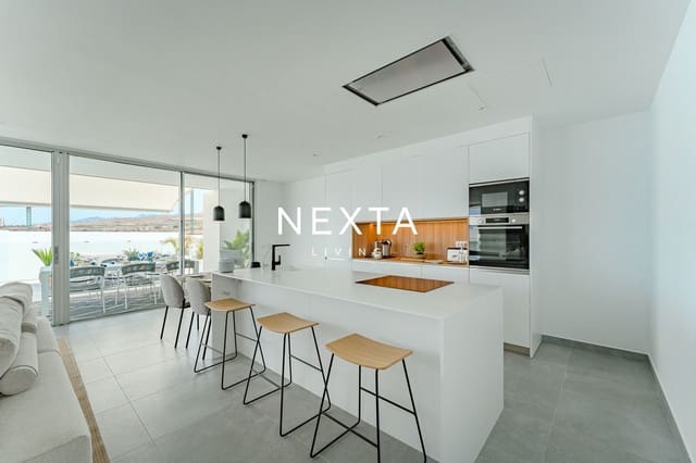 3 chambre Villa/Maison à vendre à Callao Salvaje, Adeje avec piscine garage - 1 749 000 € (Ref: 10050022)