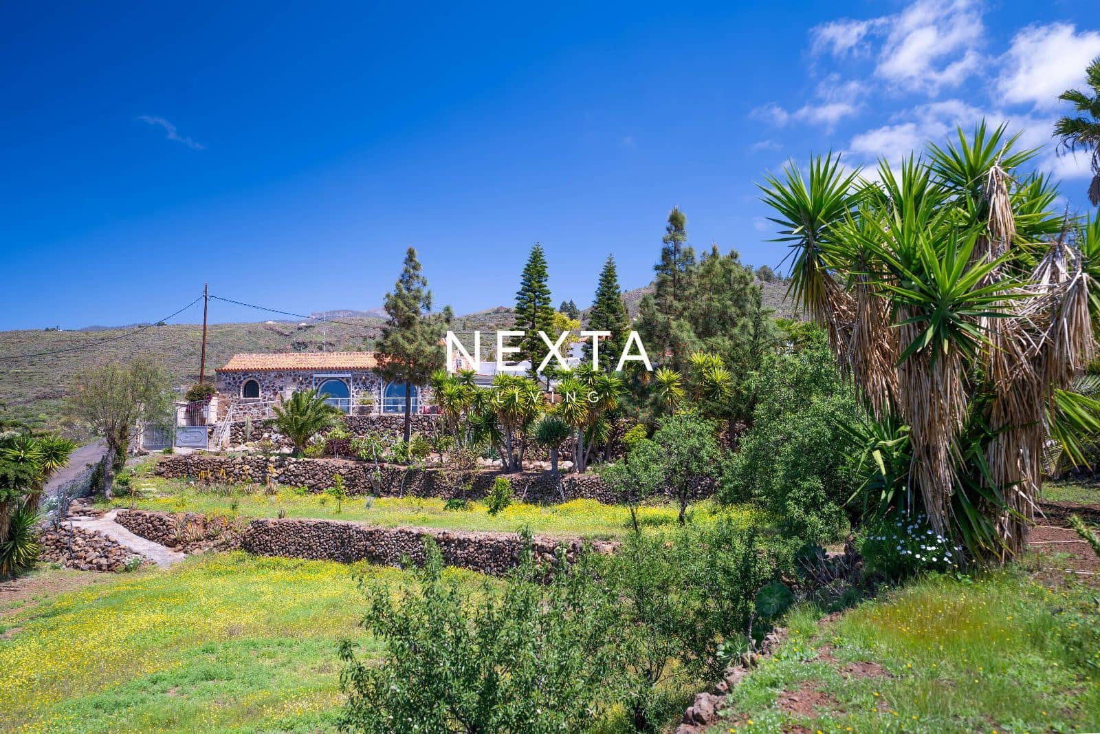 3 bedroom Villa for sale in Arona with pool - € 1,250,000 (Ref: 10054344)