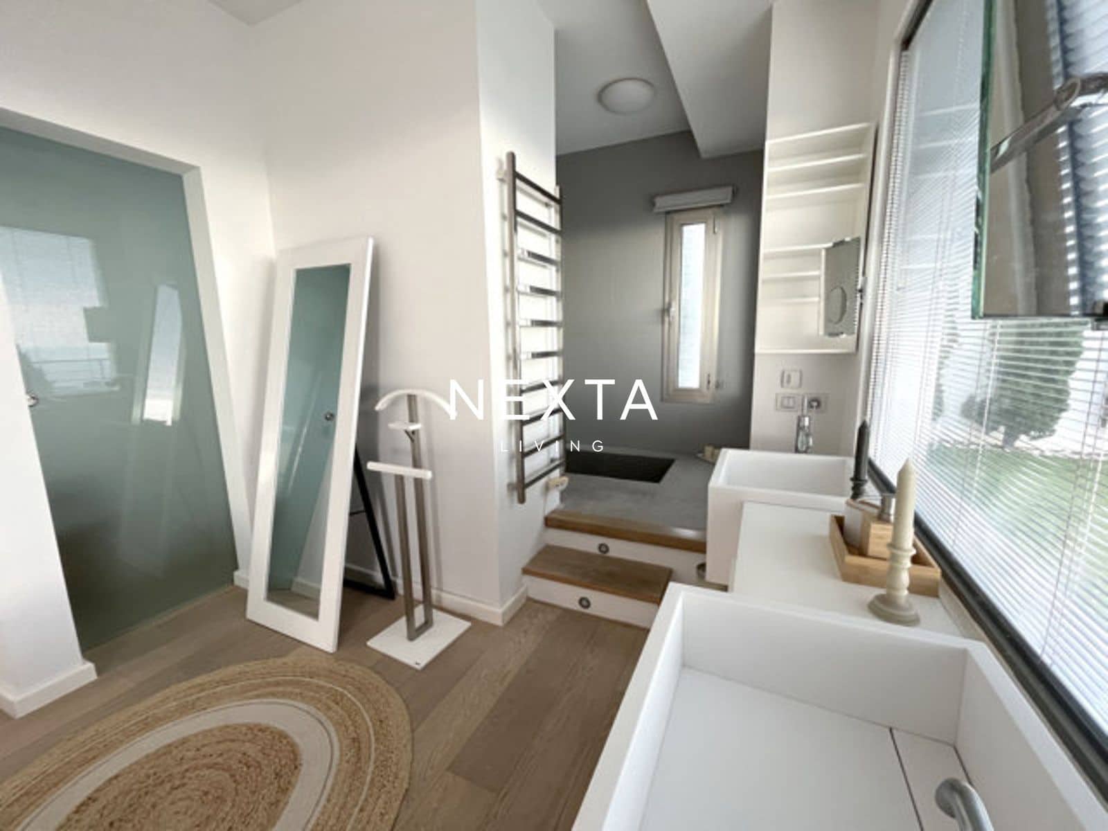 5 sypialnia Willa na sprzedaż w Torviscas z basenem garażem - 1 800 000 € (Ref: 10057695)