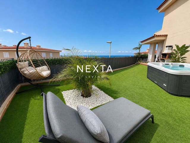 4 soverom Hus til leie i Puerto Santiago, Santiago del Teide med garasje - € 4 200 (Ref: 10057696)