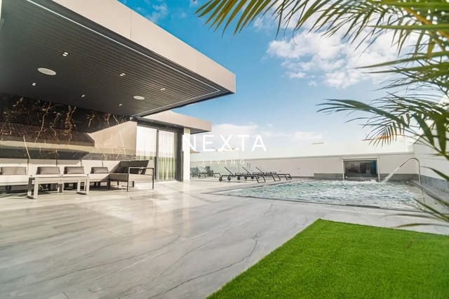 3 quarto Moradia para venda em Playa de Fañabé Alto, Adeje com piscina - 2 195 000 € (Ref: 10057697)