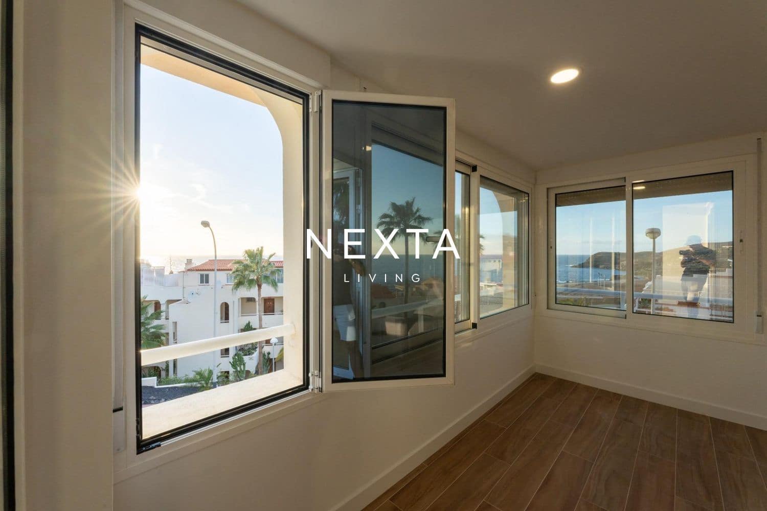 5 soveværelse Penthouse til salg i Callao Salvaje med swimmingpool - € 890.000 (Ref: 10057698)
