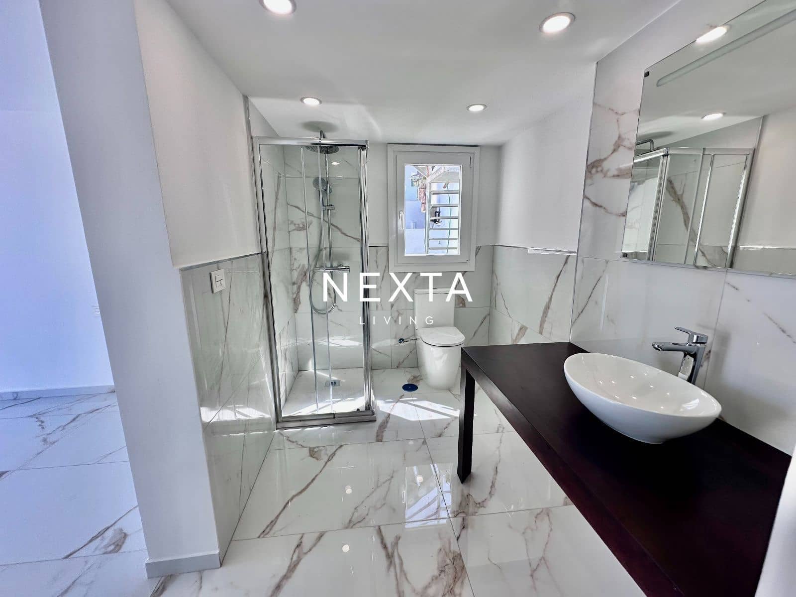 3 bedroom Villa for sale in Costa Adeje with pool garage - € 1,350,000 (Ref: 10057699)