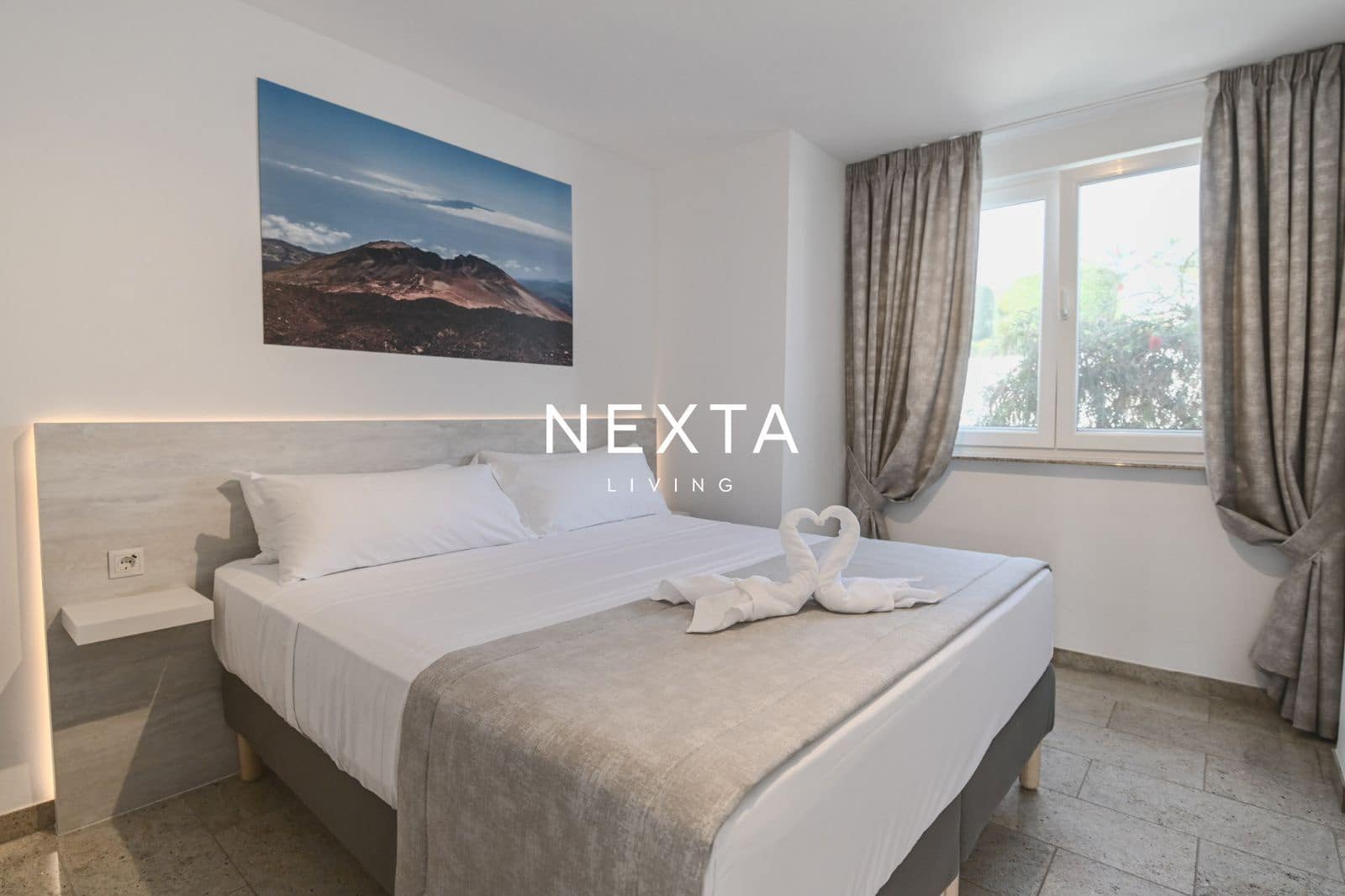 12 slaapkamer Villa te koop in Playa Paraiso met zwembad garage - € 4.300.000 (Ref: 10073308)