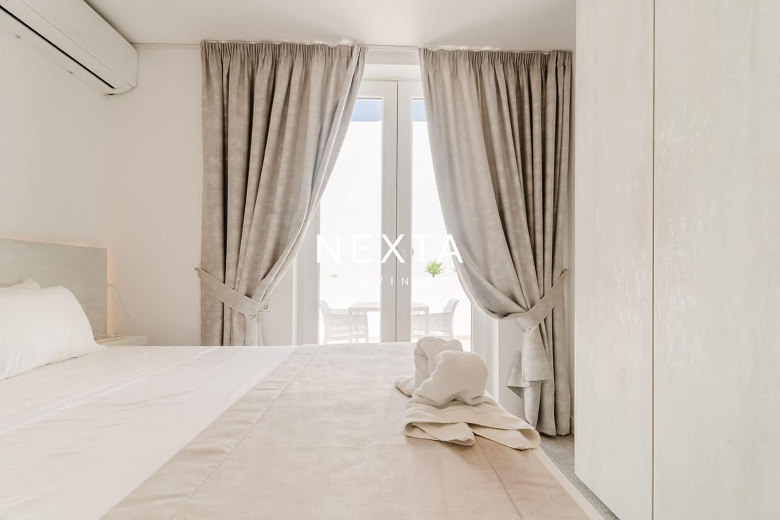 12 slaapkamer Villa te koop in Playa Paraiso met zwembad garage - € 4.300.000 (Ref: 10073308)