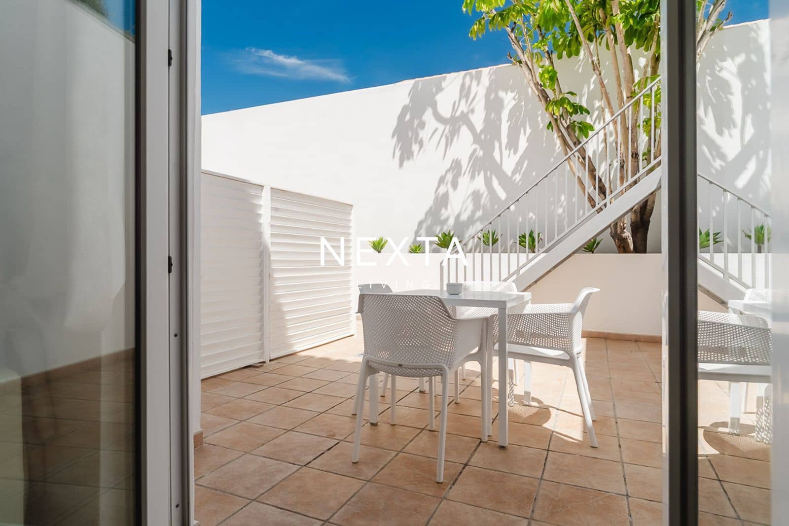 12 slaapkamer Villa te koop in Playa Paraiso met zwembad garage - € 4.300.000 (Ref: 10073308)