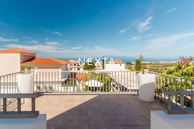 12 slaapkamer Villa te koop in Playa Paraiso, Adeje met zwembad garage - € 4.300.000 (Ref: 10073308)