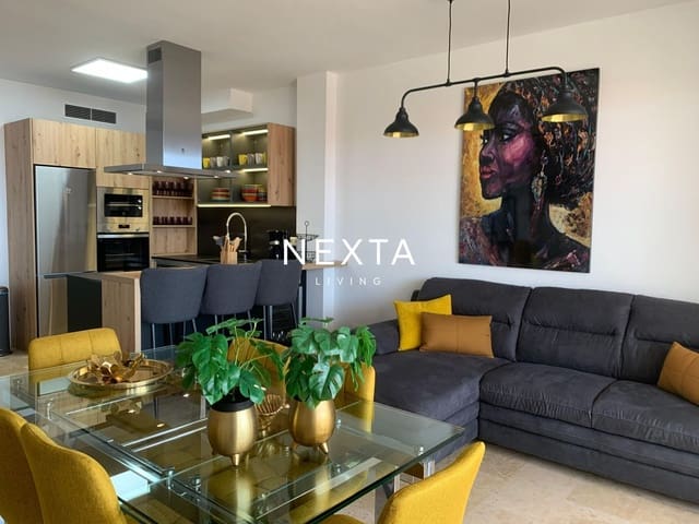 Casa de 4 habitaciones en Puerto Santiago, Santiago del Teide en alquiler con piscina garaje - 4.200 € (Ref: 10090949)