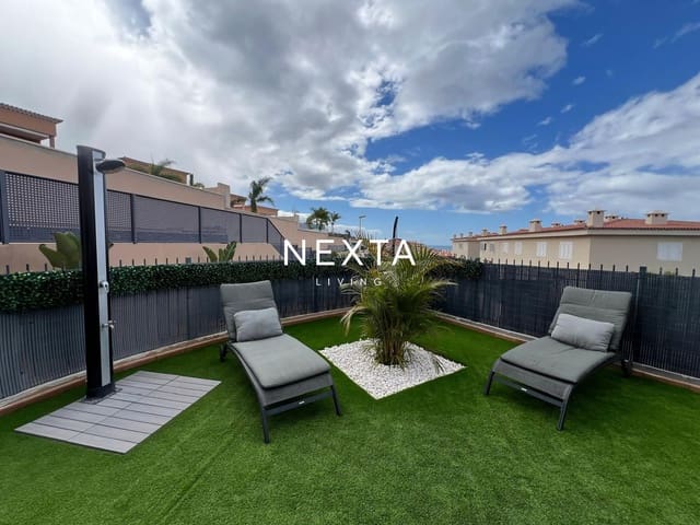 Casa de 4 habitaciones en Puerto Santiago, Santiago del Teide en alquiler con piscina garaje - 4.200 € (Ref: 10090949)