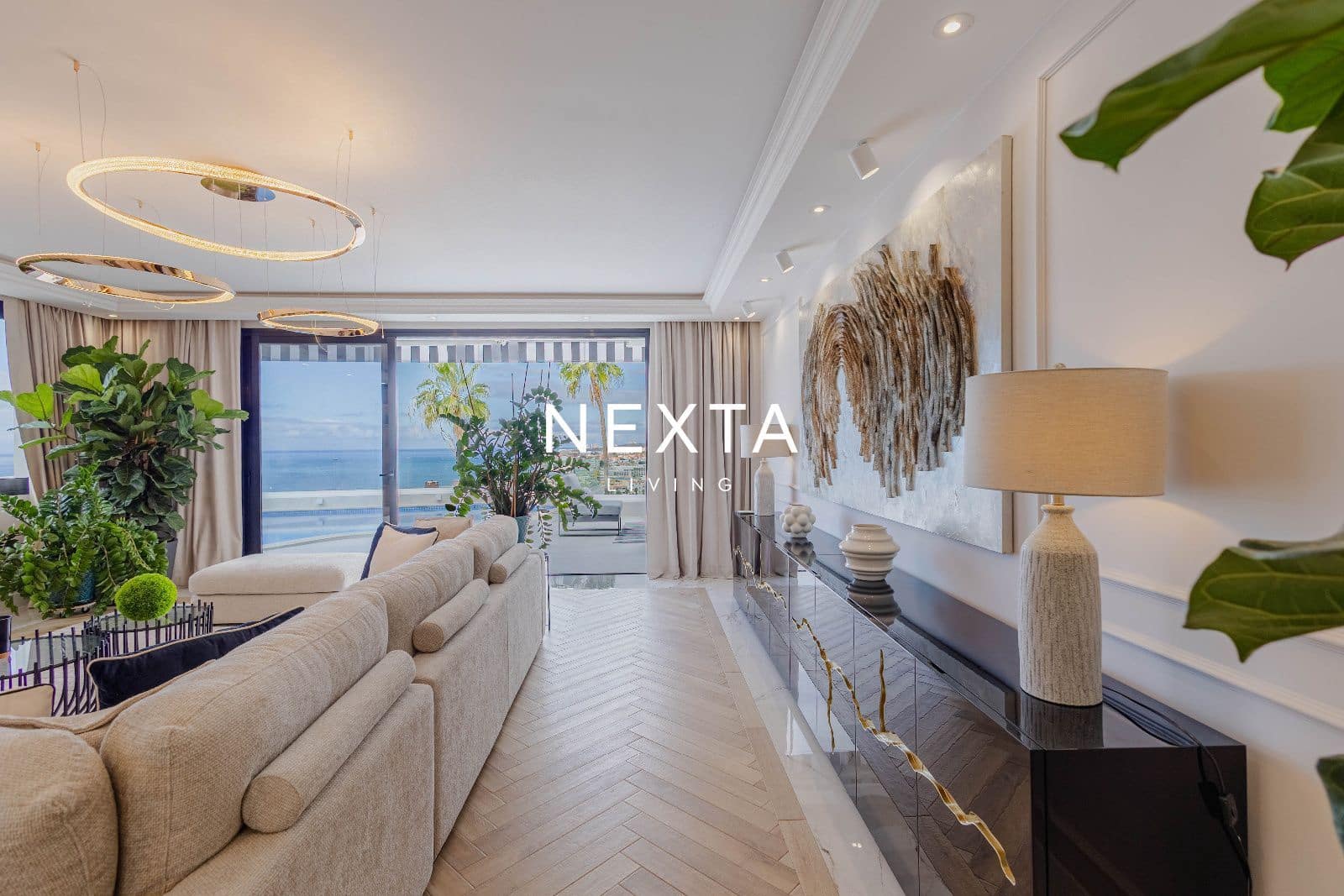 4 Zimmer Villa zu verkaufen in Costa Adeje mit Pool Garage - 2.490.000 € (Ref: 10090966)
