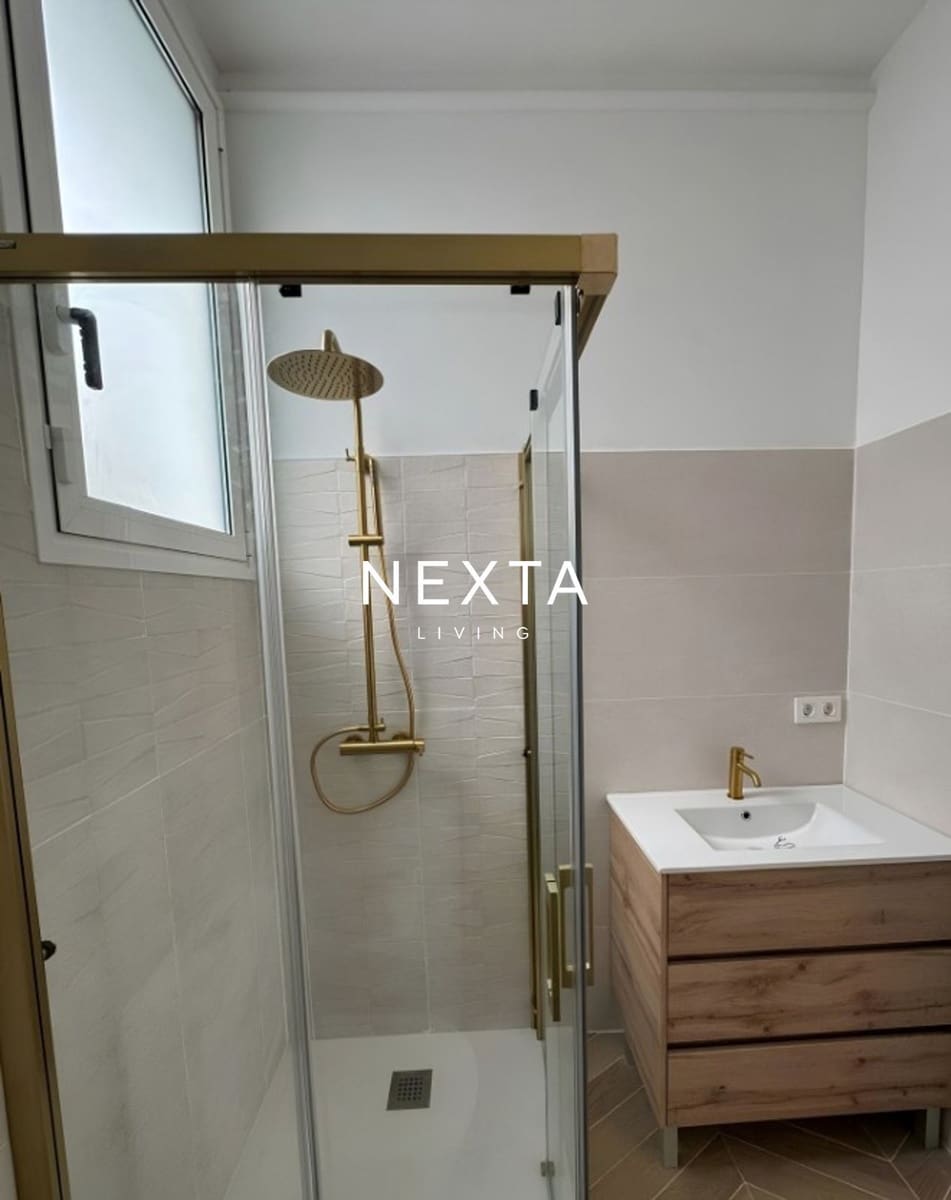5 chambre Villa/Maison à vendre à Los Cristianos avec piscine garage - 1 300 000 € (Ref: 10104358)