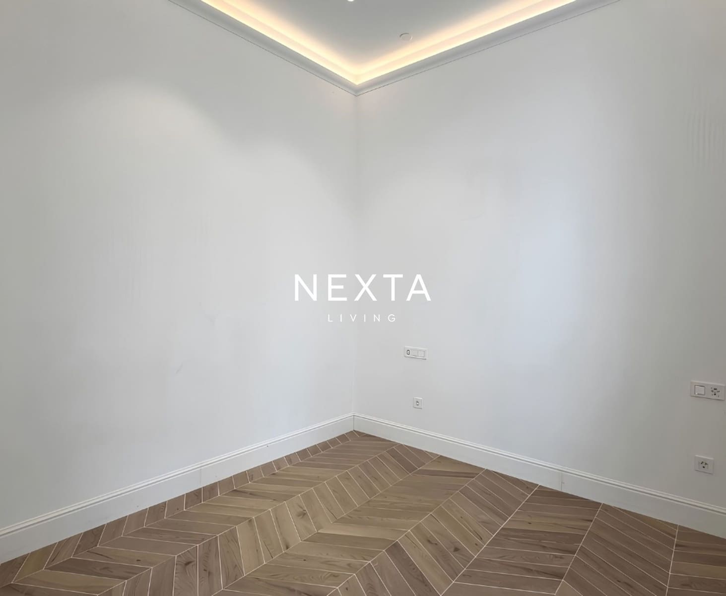 5 chambre Villa/Maison à vendre à Los Cristianos avec piscine garage - 1 300 000 € (Ref: 10104358)