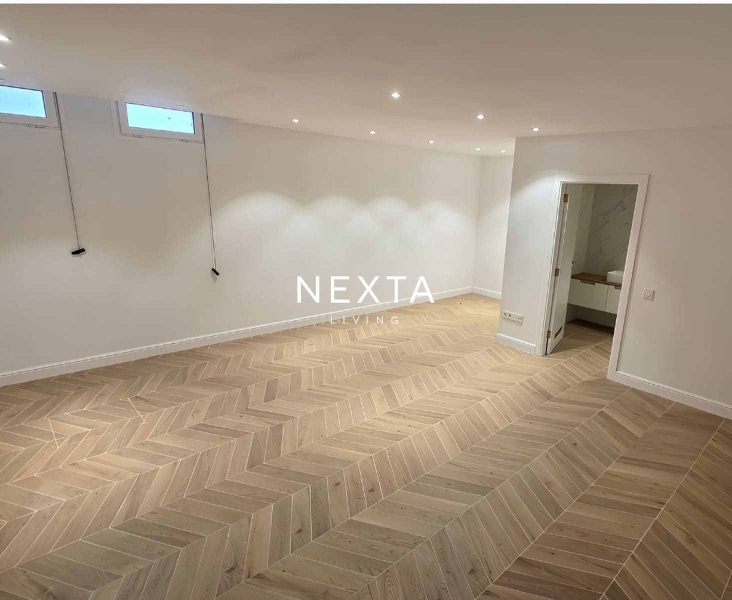 5 chambre Villa/Maison à vendre à Los Cristianos avec piscine garage - 1 300 000 € (Ref: 10104358)