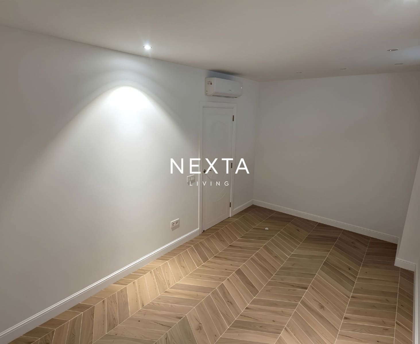 5 chambre Villa/Maison à vendre à Los Cristianos avec piscine garage - 1 300 000 € (Ref: 10104358)