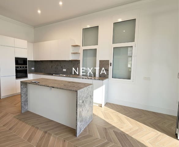 5 chambre Villa/Maison à vendre à Los Cristianos, Arona avec piscine garage - 1 300 000 € (Ref: 10104358)