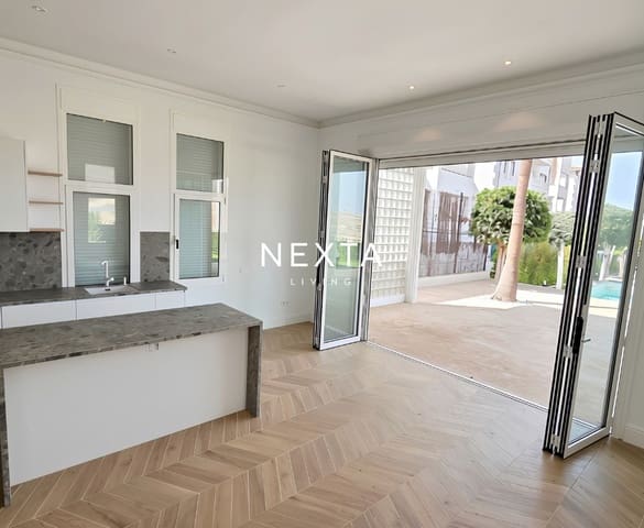 5 chambre Villa/Maison à vendre à Los Cristianos, Arona avec piscine garage - 1 300 000 € (Ref: 10104358)