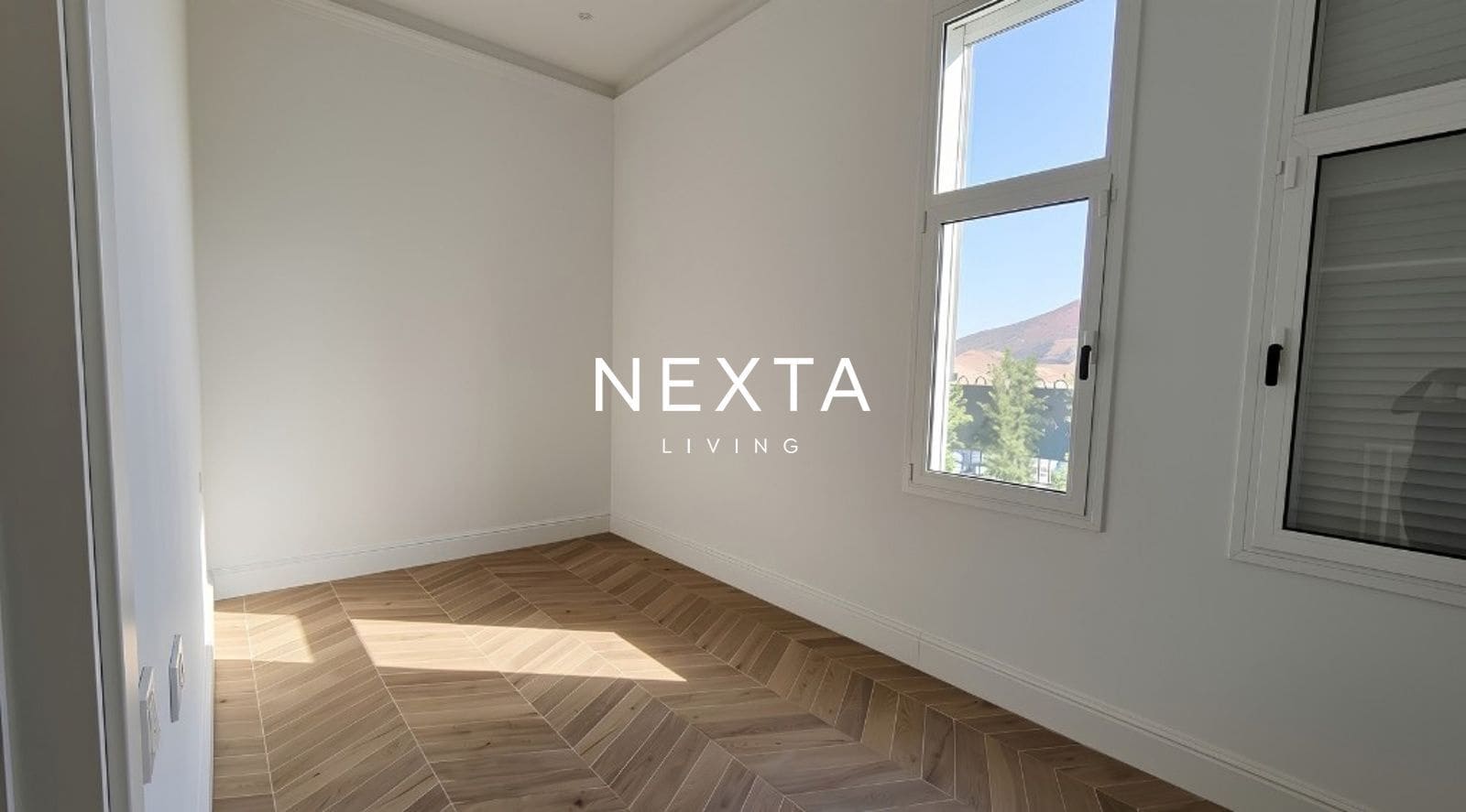 5 chambre Villa/Maison à vendre à Los Cristianos avec piscine garage - 1 300 000 € (Ref: 10104358)