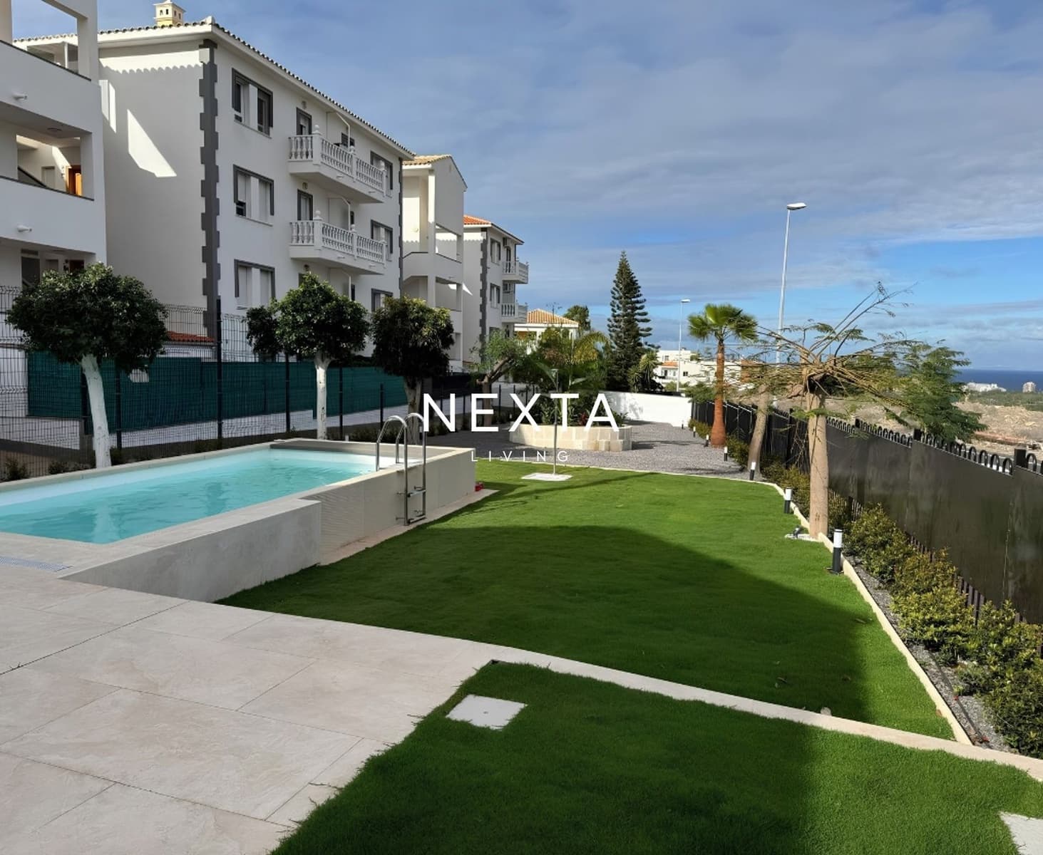5 chambre Villa/Maison à vendre à Los Cristianos avec piscine garage - 1 300 000 € (Ref: 10104358)