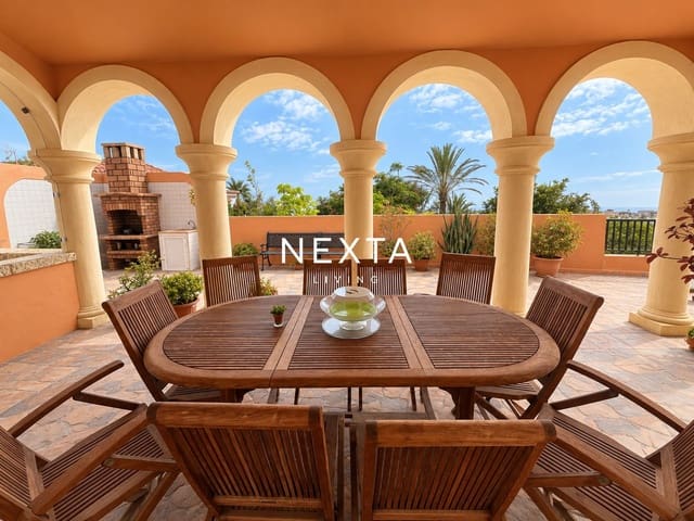 6 camera da letto Villa in vendita in Los Olivos, Adeje con piscina garage - 1.750.000 € (Rif: 10111903)