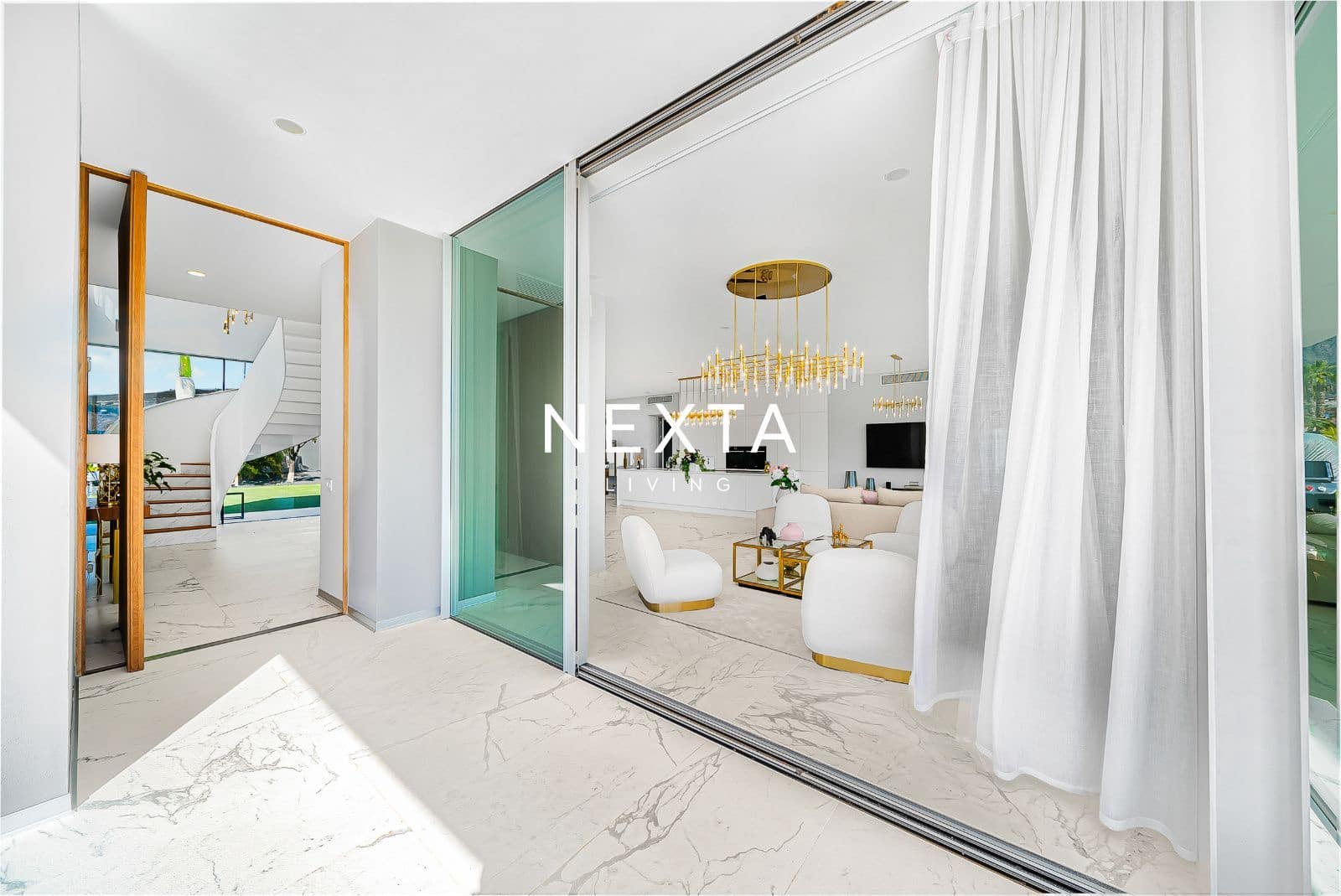 4 sypialnia Willa na sprzedaż w La Caleta Adeje z basenem garażem - 5 500 000 € (Ref: 10163783)