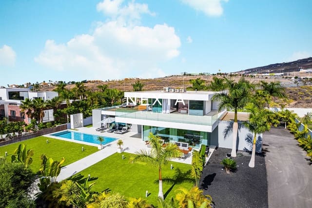 4 soveværelse Villa til salg i La Caleta Adeje, Adeje med swimmingpool garage - € 5.500.000 (Ref: 10163783)