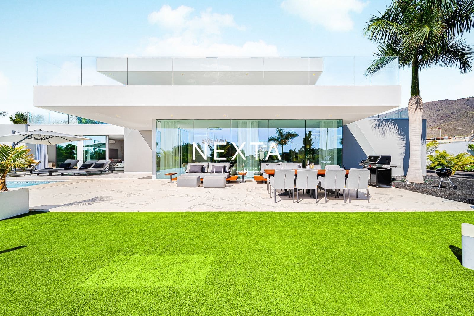 4 sypialnia Willa na sprzedaż w La Caleta Adeje z basenem garażem - 5 500 000 € (Ref: 10163783)