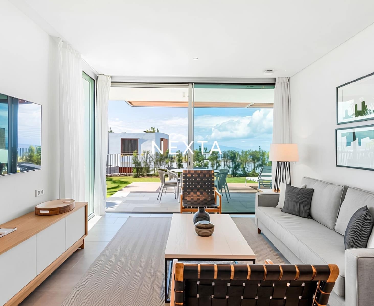 2 bedroom Flat for sale in Guia de Isora with pool garage - € 1,040,000 (Ref: 10168010)