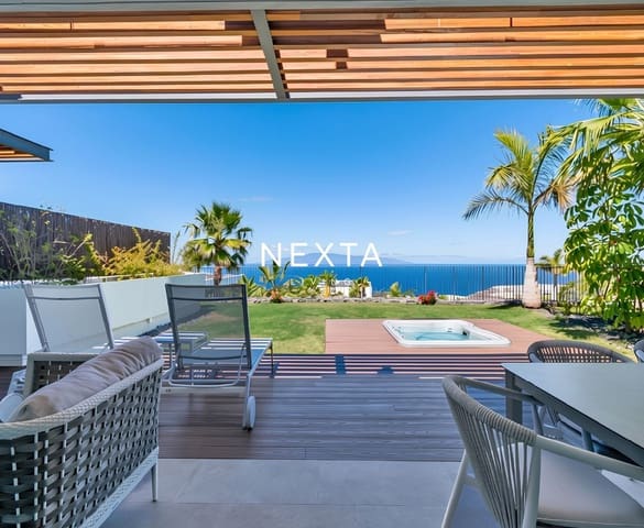 3 bedroom Flat for sale in Guía de Isora with pool garage - € 1,475,000 (Ref: 10168011)