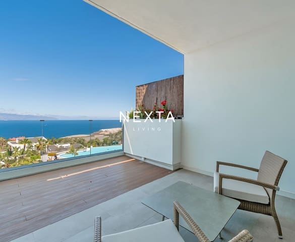 3 bedroom Flat for sale in Guía de Isora with pool garage - € 1,475,000 (Ref: 10168011)