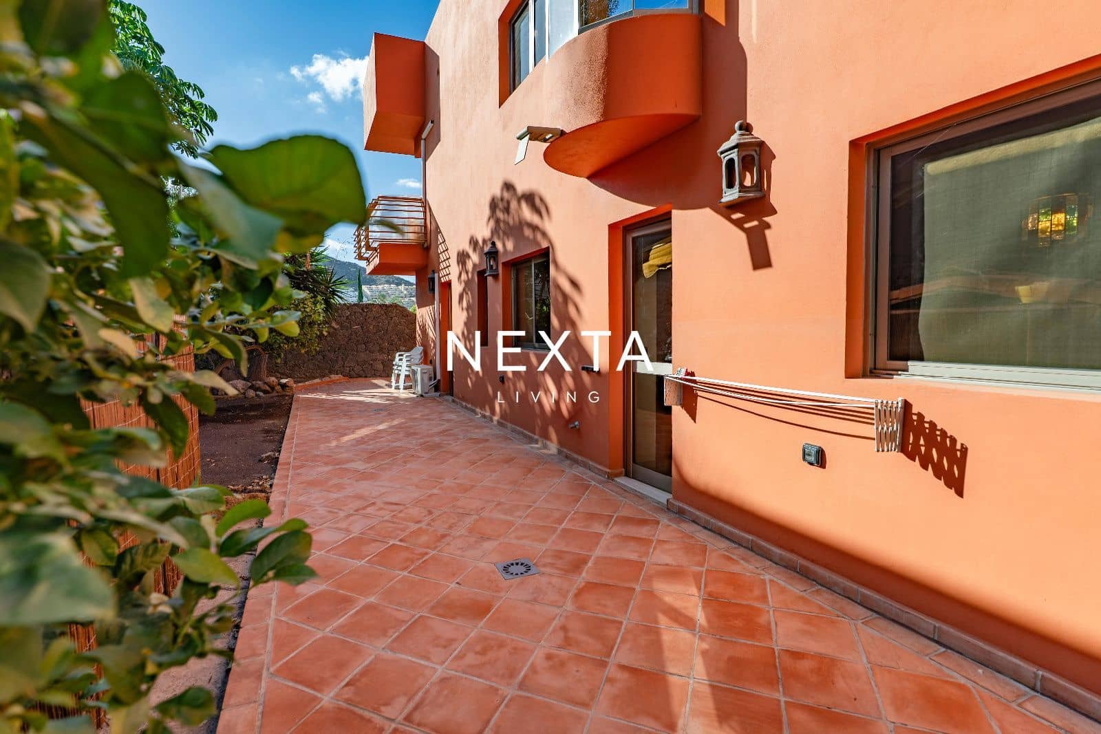 4 bedroom Villa for sale in El Madronal with pool garage - € 3,150,000 (Ref: 10172817)