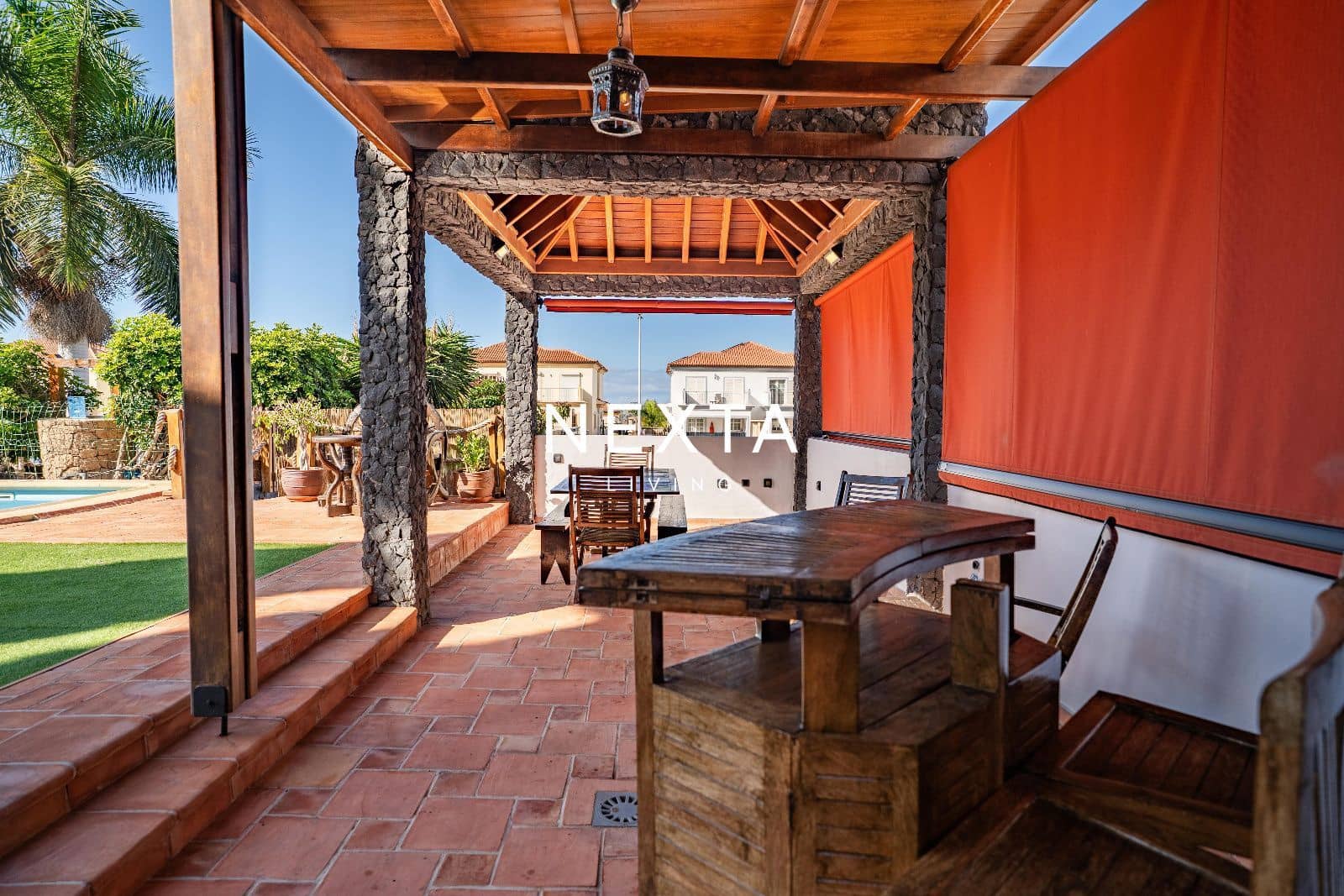 4 bedroom Villa for sale in El Madronal with pool garage - € 3,150,000 (Ref: 10172817)