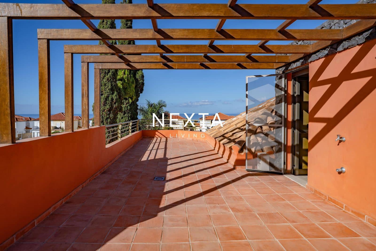 4 bedroom Villa for sale in El Madronal with pool garage - € 3,150,000 (Ref: 10172817)
