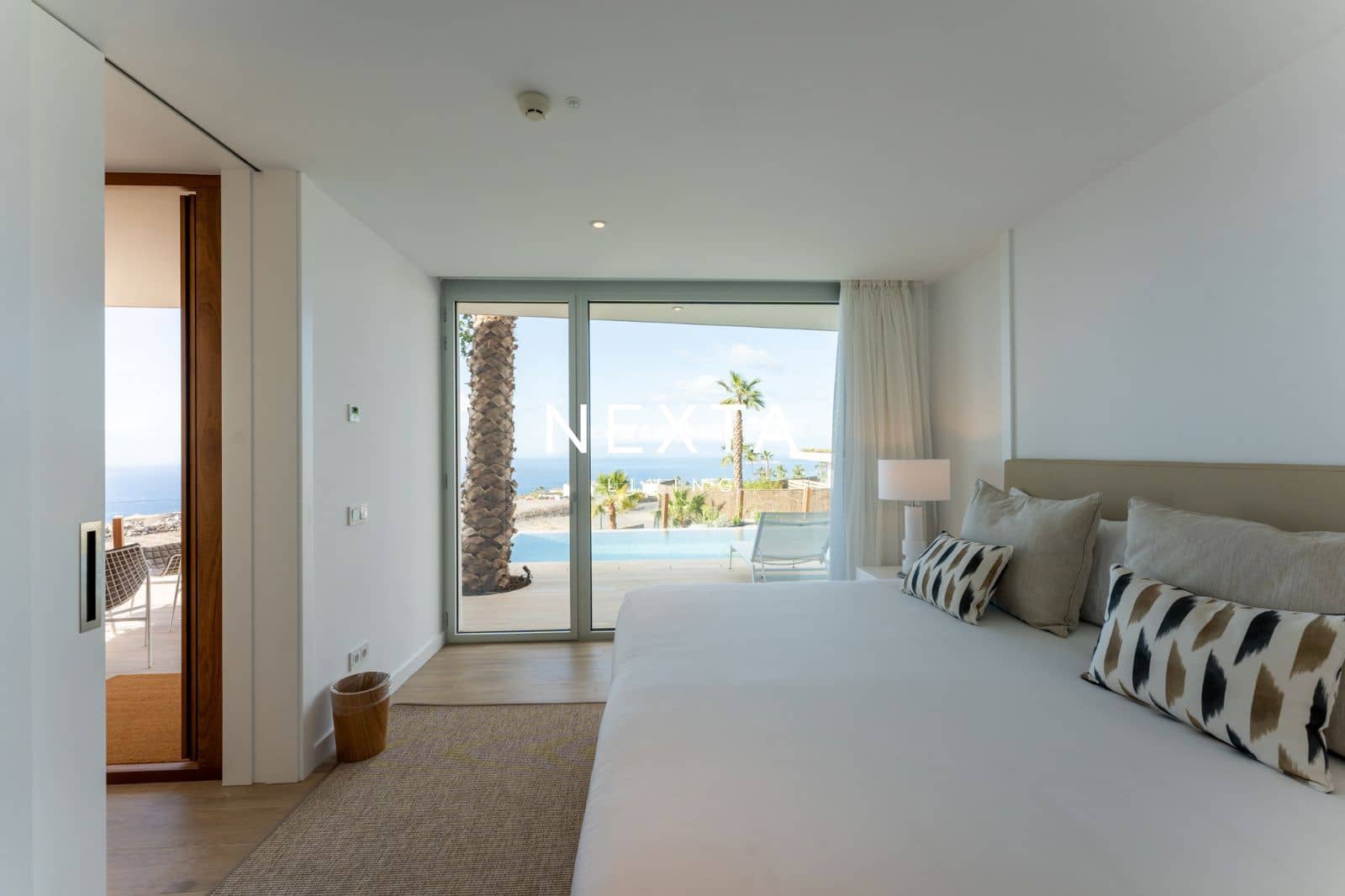 Chalet de 3 habitaciones en Guía de Isora en venta con piscina garaje - 2.150.000 € (Ref: 10179450)