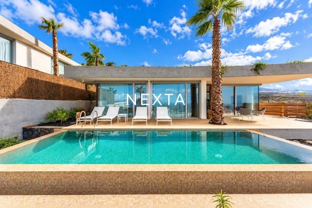 Chalet de 3 habitaciones en Guía de Isora en venta con piscina garaje - 2.150.000 € (Ref: 10179450)